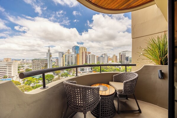 Porch - BGV - Le Bougainville By Anora Spaces (Barueri)