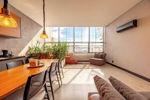 Deluxe Duplex | Private kitchen | Full-size fridge, microwave, oven, stovetop