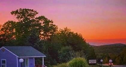 The Purple Cottage@Twin Hills Cottages of Acadia