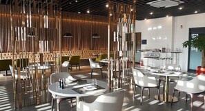 Restaurant - Ramada Plaza by Wyndham Jaeun (Sinan)