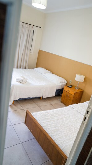 Standard Triple Room | Free WiFi - Alma Mendoza (Mendoza)