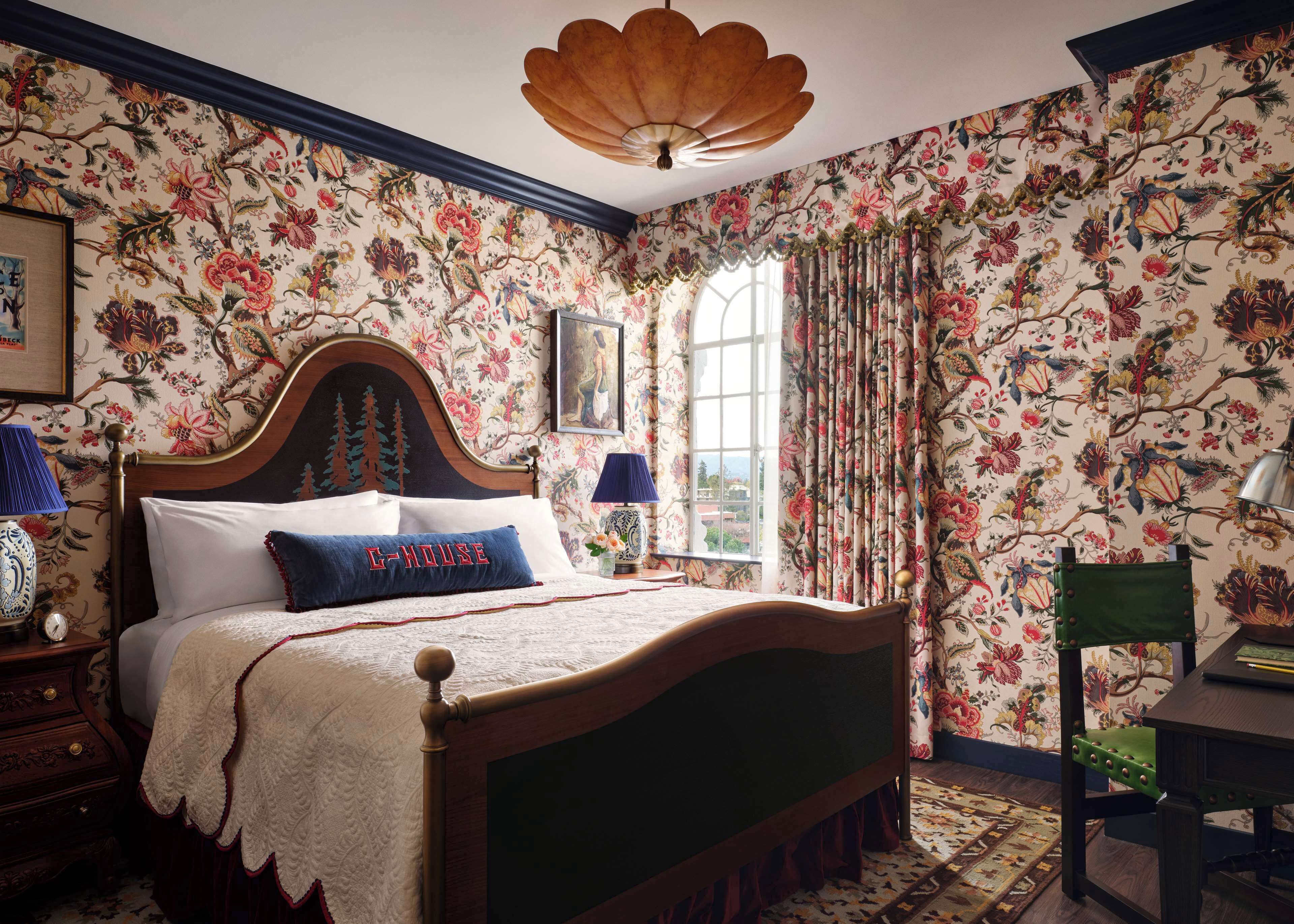 Coffres-forts dans les chambres, bureau