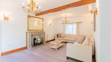 Rumah | 4 kamar tidur