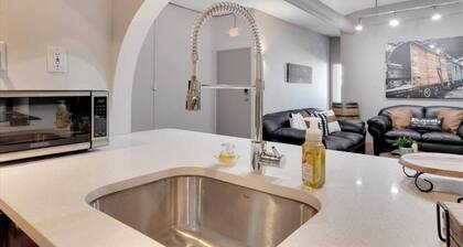 Lagrange Loft - Small Town USA - Bourbon Trail