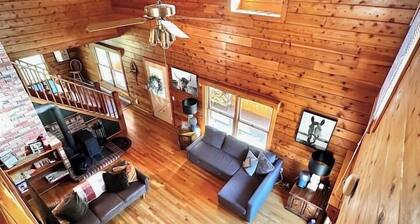 HGTV Cabin Lake Willoughby/Burke/Jaypeak EV Chrgr