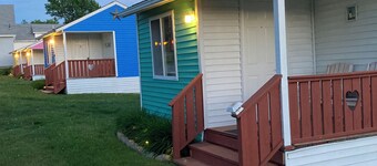 The Green Cottage@ Twin Hills Cottages