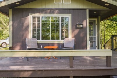 Round Lake Hideaway