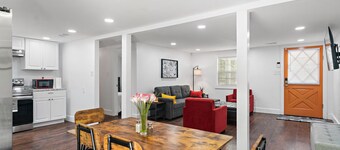 NEW! 19 Minutes from Savannah Historic District