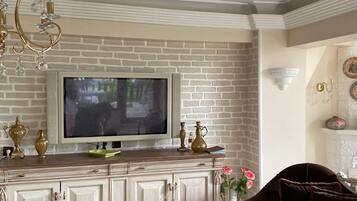 3 habitaciones, tabla de planchar con plancha y wifi gratis