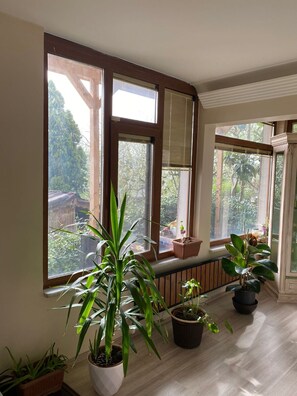 Standard Villa | 3 bedrooms, iron/ironing board, free WiFi