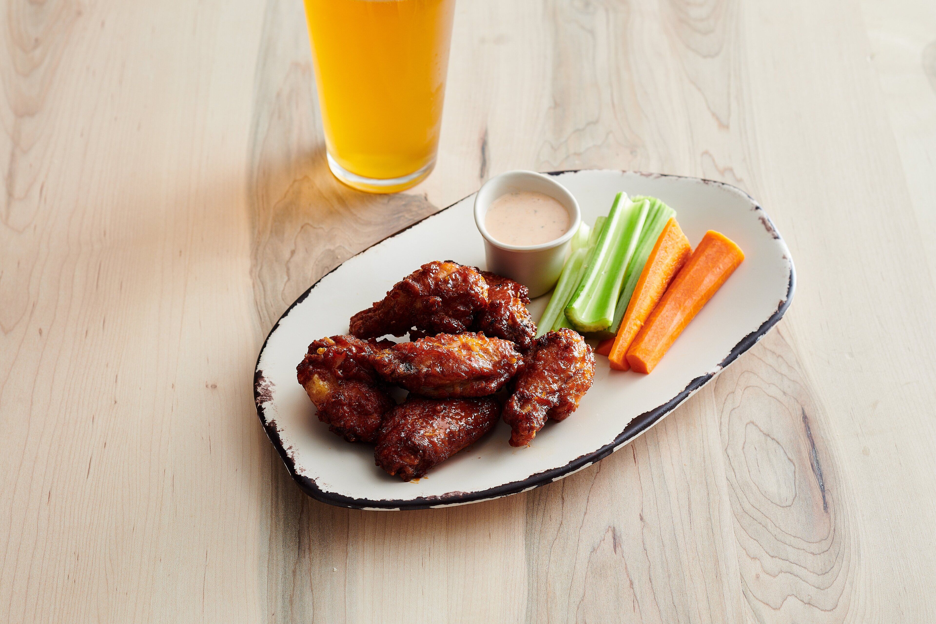 breakfast, lunch, dinner served; american cuisine