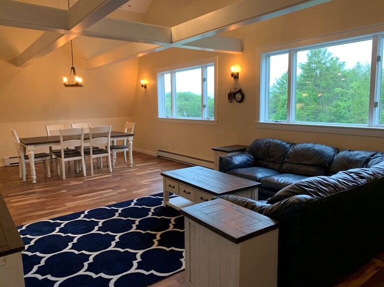 Midcoast Maine Apartment Perfect For Exploring The Area's Treasures! - Damariscotta, ME
