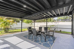 Outdoor dining