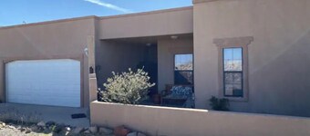 Beautiful open spacious 3 BR/2 bathR home