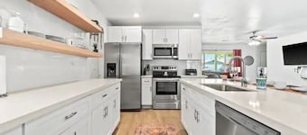 Stunning Gilbert Home w/ Heated Pool and Hot Tub