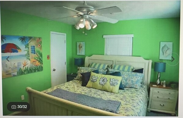 3 bedrooms, bed sheets