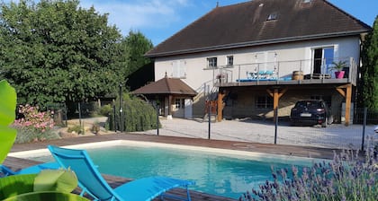 Beautiful villa in Chaudenay in the heart of Burgundy