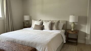 3 slaapkamers, een bureau, een strijkplank/strijkijzer, gratis wifi