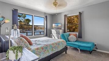 4 habitaciones, tabla de planchar con plancha y wifi gratis