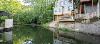 Wonderful Remote Lake Cabin! Fish from Deck & Dock