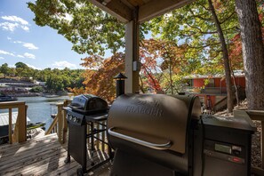 Property grounds - Close to The Strip, Private Dock & Screened Deck! (Lake Ozark)