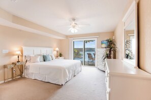 3 bedrooms, iron/ironing board, free WiFi, bed sheets - Amazing Lake Views Within State Park - Gated Pool (Kaiser)