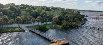 Large Group 5BR/3BA Oasis