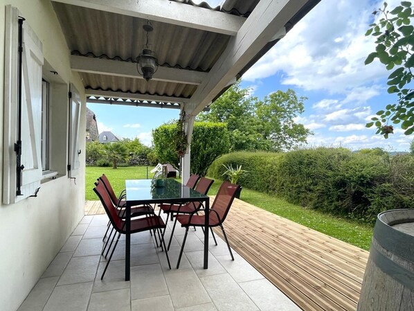 Outdoor dining - PENNY LANE - GERONCE (GERONCE)