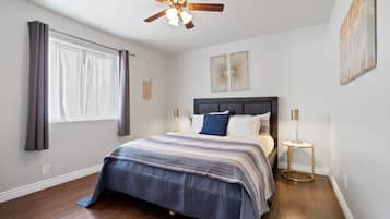 1 bedroom, iron/ironing board, travel cot, free WiFi