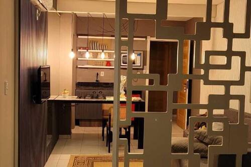 Apartamento design | Wi-Fi de cortesia, roupa de cama