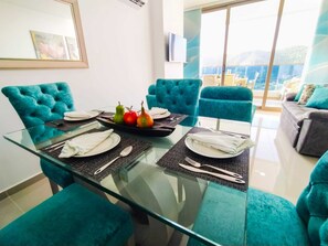 Appartement majestueux | Salle à manger