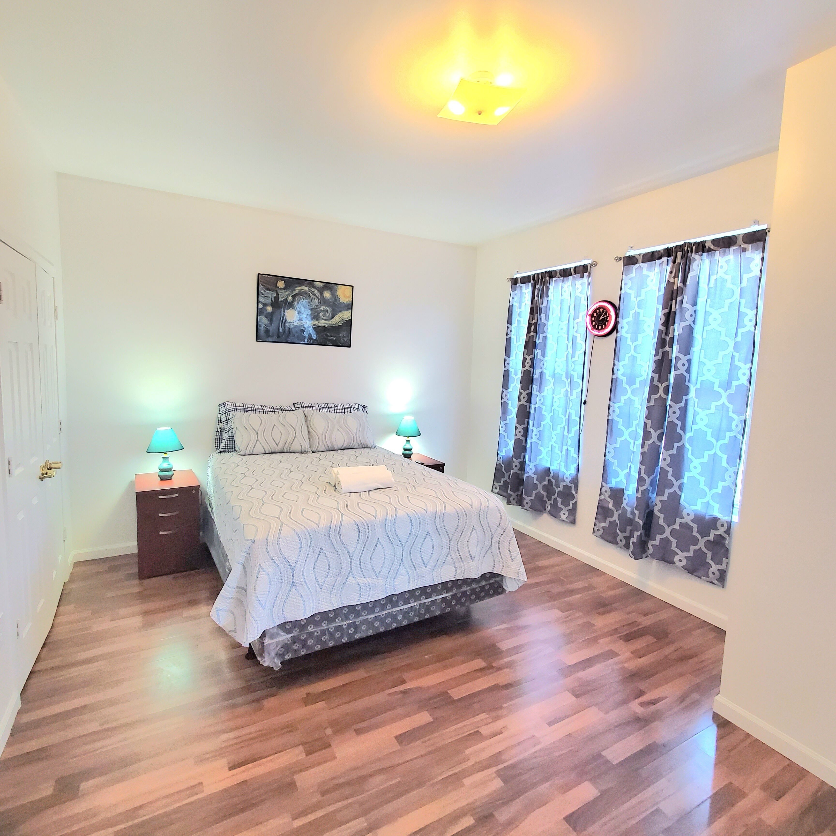 Charm's City Spacious Duplex  