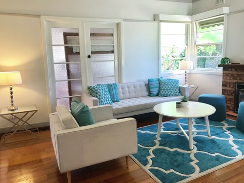 D129 West Footscray Lodge