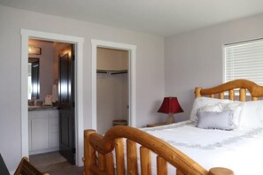 3 Schlafzimmer, Bügeleisen/Bügelbrett, Reisekinderbett, WLAN