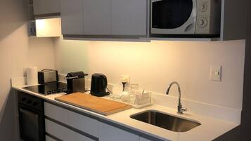 Microwave, oven, toaster, cookware/dishes/utensils