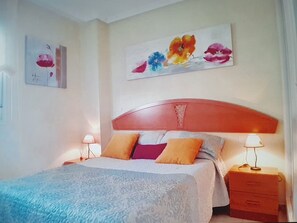 2 habitaciones, tabla de planchar con plancha y wifi gratis 