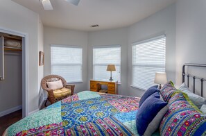 4 bedrooms, desk, free WiFi, bed sheets - River Trail House - River and 4 Bedrooms (Three Rivers)