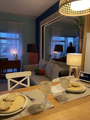 Interior - Murta Apartment Ocean view - 5 min from the beach! (Paço de Arcos)