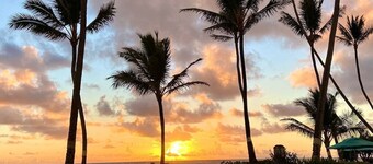 Island Life Retreat-Ocean Front-Beach Access