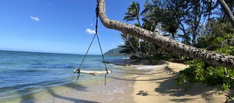 Island Life Retreat-Ocean Front-Beach Access