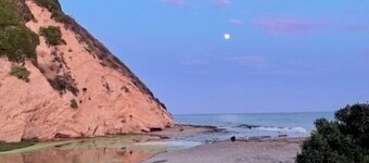 Barefoot Retreat - Upscale Living on the Mesa