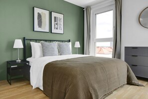 1 quarto, ferros/tábuas de passar roupa, Wi-Fi, roupa de cama