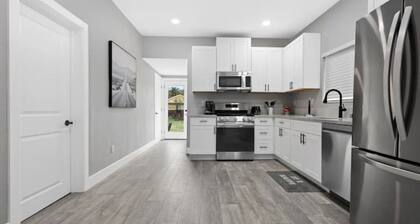 Tasteful oasis in old Roseville