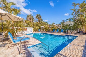 Et oppvarmet basseng