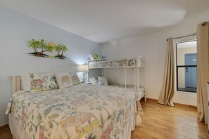 2 chambres, lit parapluie, Wi-Fi gratuit, draps fournis