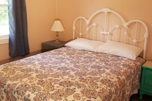 2 habitaciones, cuna de viaje, wifi y ropa de cama 