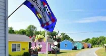 5BR 3 Bath-The Maine House@Twin Hills Cottages