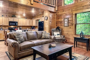 Smart-TV, Kamin, Videospiele, DVD-Player