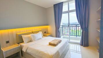 Lovina 15-12 Studio Apartment | Iron/ironing board, free WiFi, bed sheets