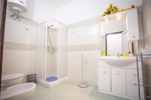 Dusche, Haartrockner